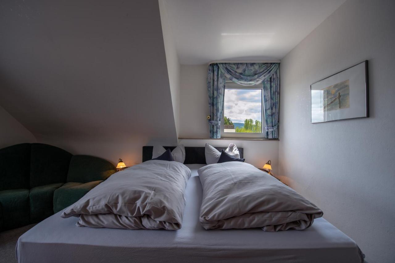 Hotel Schatulle Laufersweiler エクステリア 写真